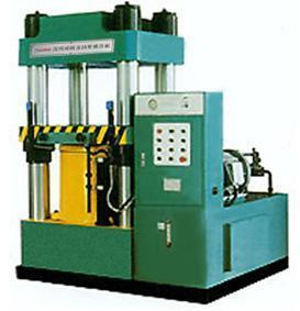 大型四柱液壓機(jī) 以150噸之力，詮釋誠(chéng)信經(jīng)營(yíng)與精工細(xì)制